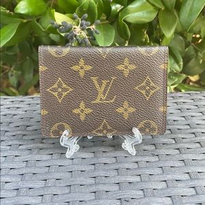 Louis Vuitton Cardholder